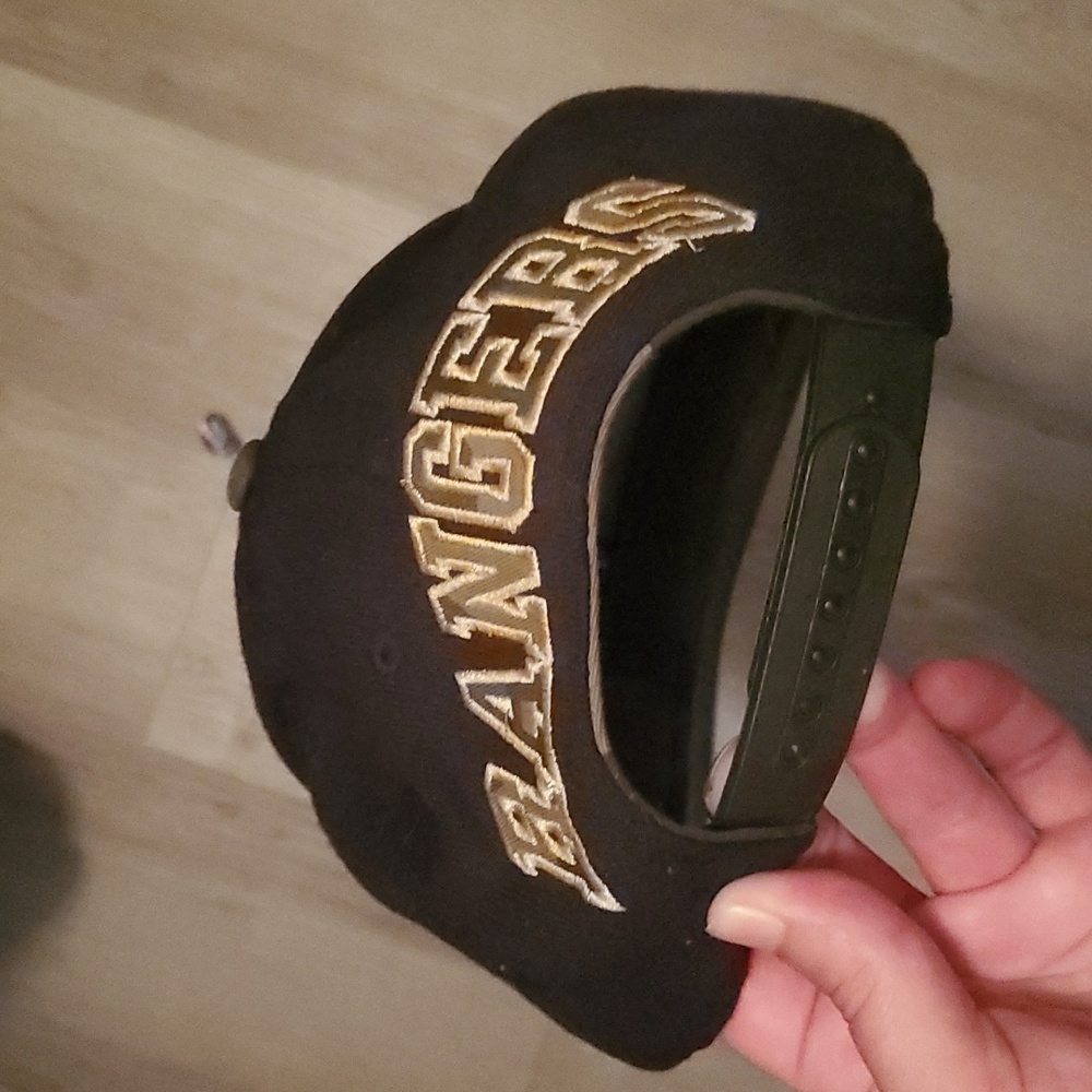Texas Rangers Hat - Picture 3 of 4